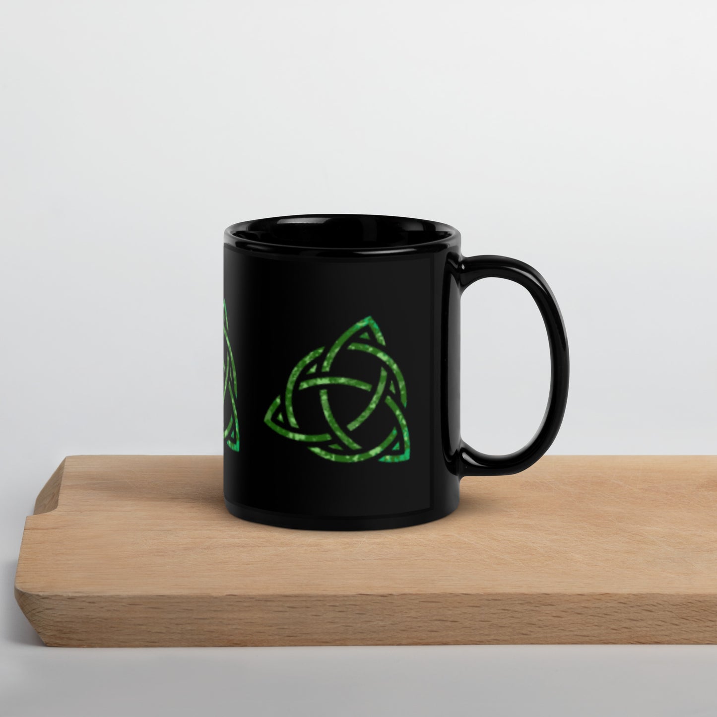 Celtic Trinity Large Knot Triquetra Black Glossy Mug 11 oz