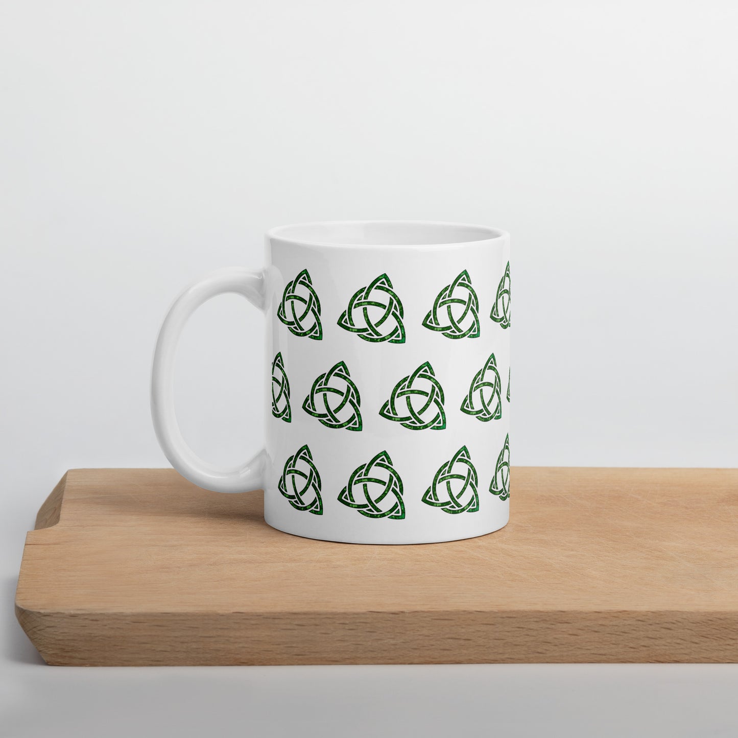 Celtic Knot Triquetra White glossy mug 11 oz