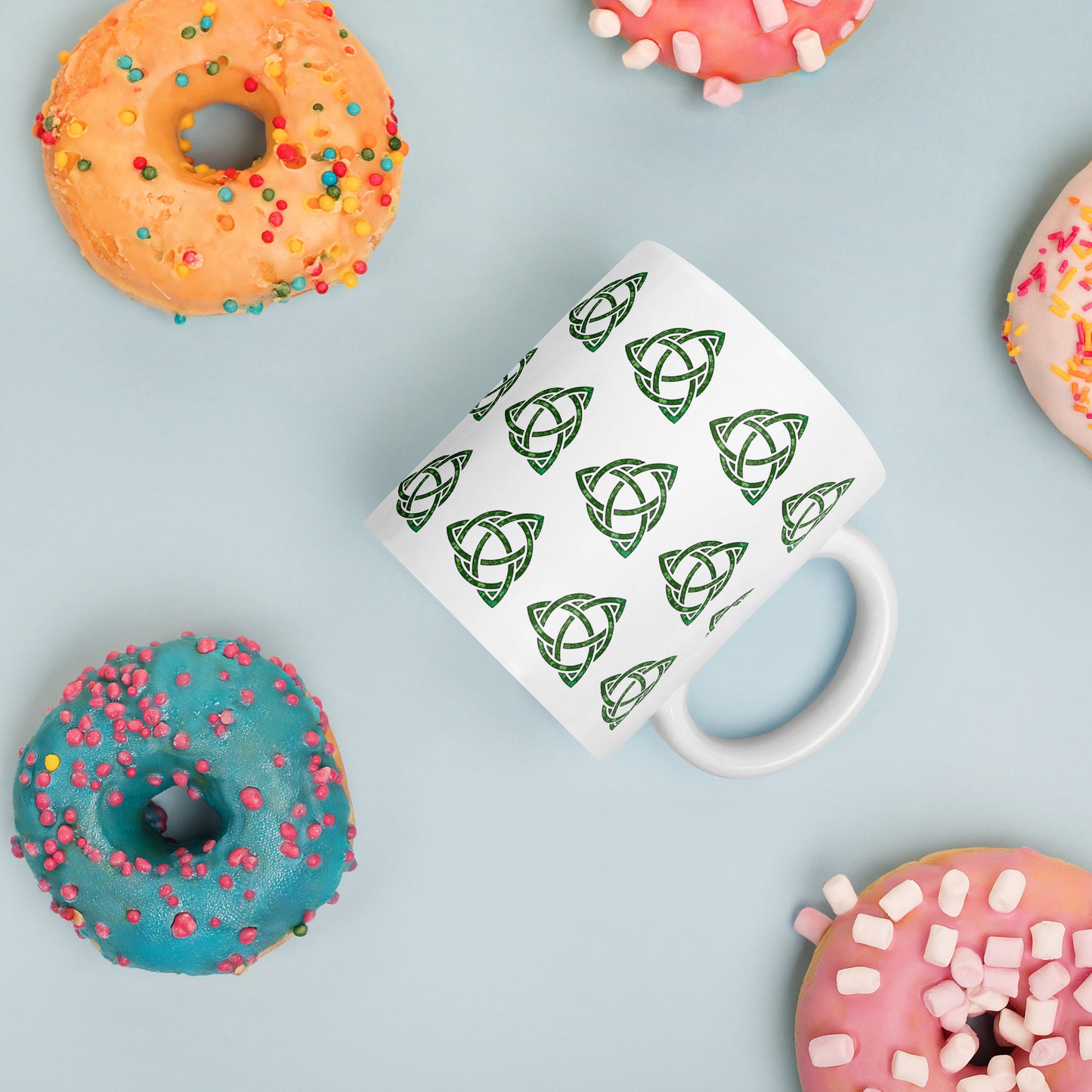 Celtic Knot Triquetra White glossy mug