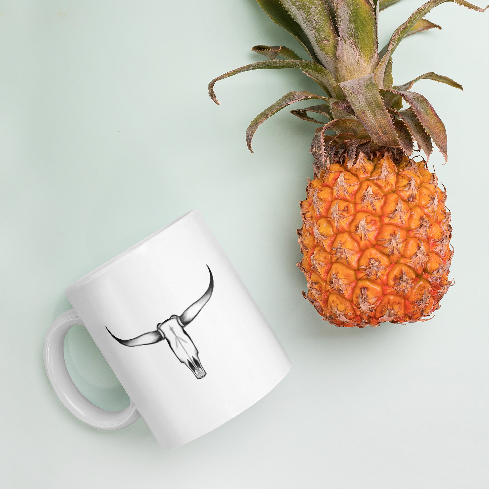 Texas Longhorn Skull White glossy mug