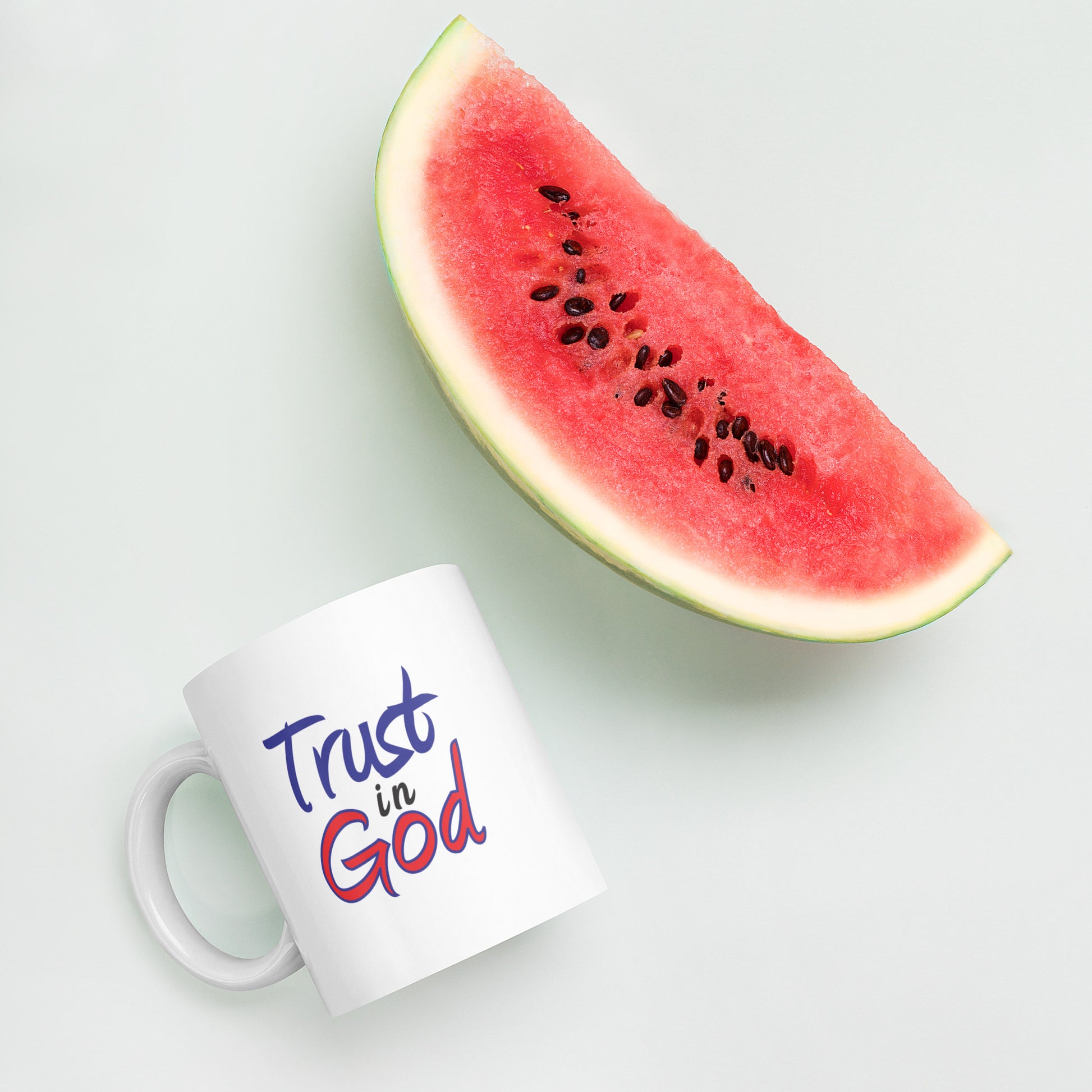 Trust in God White Glossy Mug