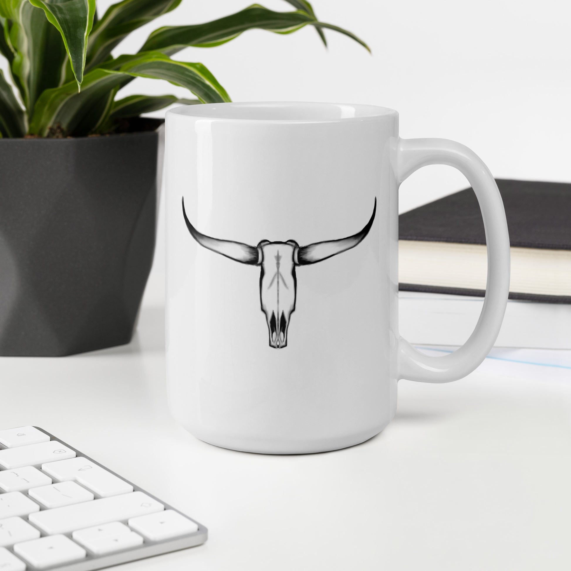 Texas Longhorn Skull White glossy mug