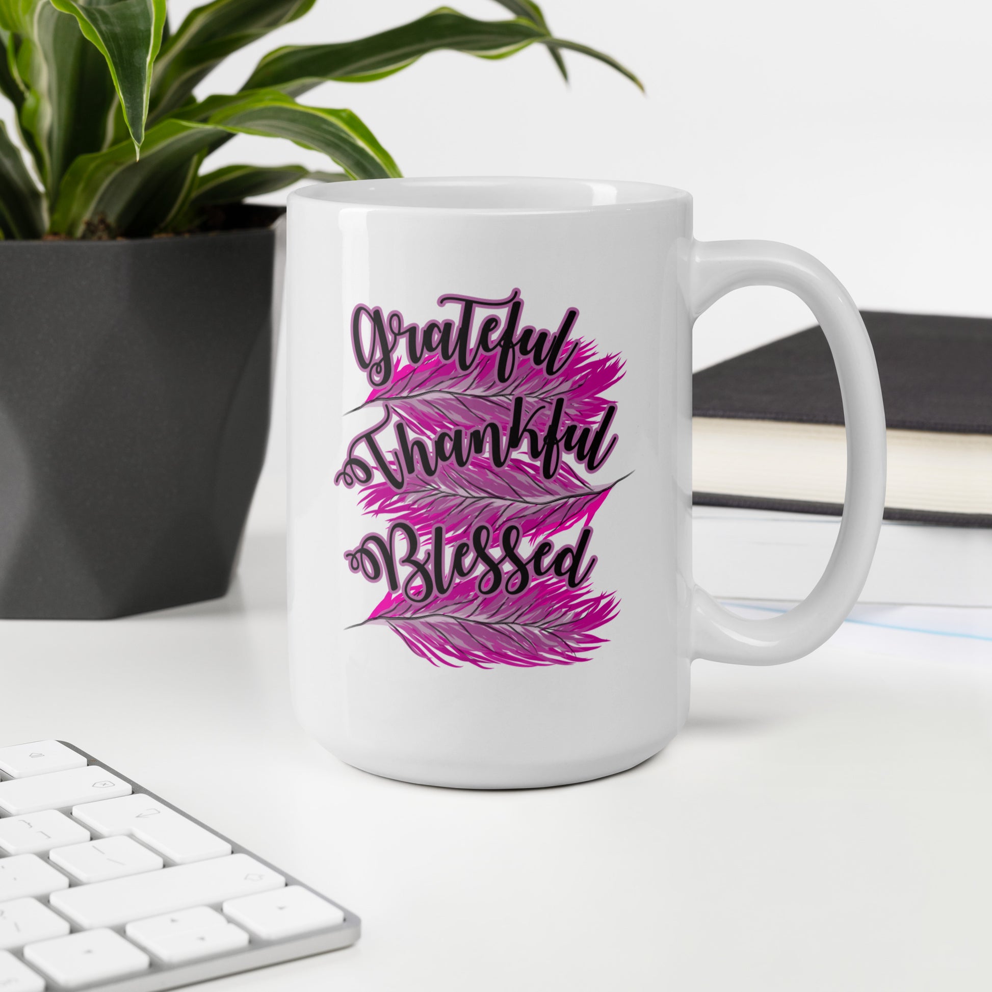 Thankful Grateful Blessed Pink White glossy mug