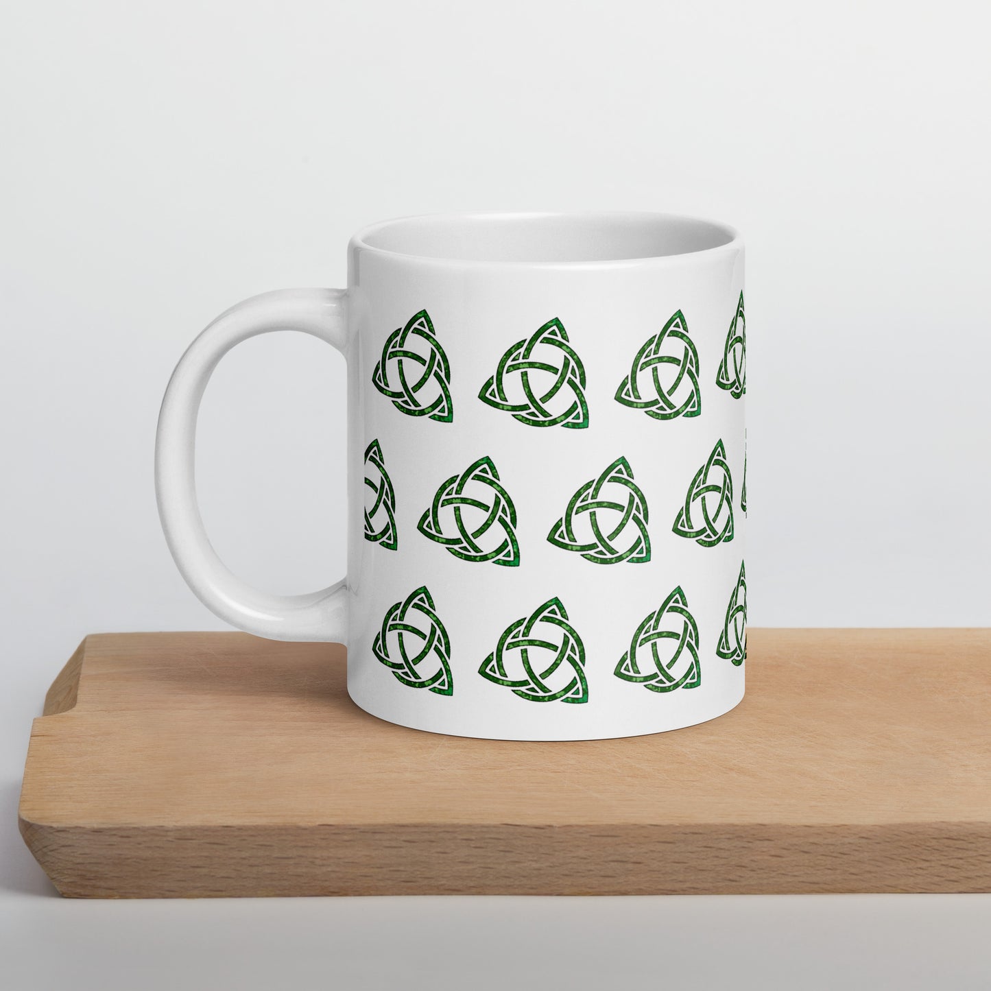 Celtic Knot Triquetra White glossy mug 20 oz