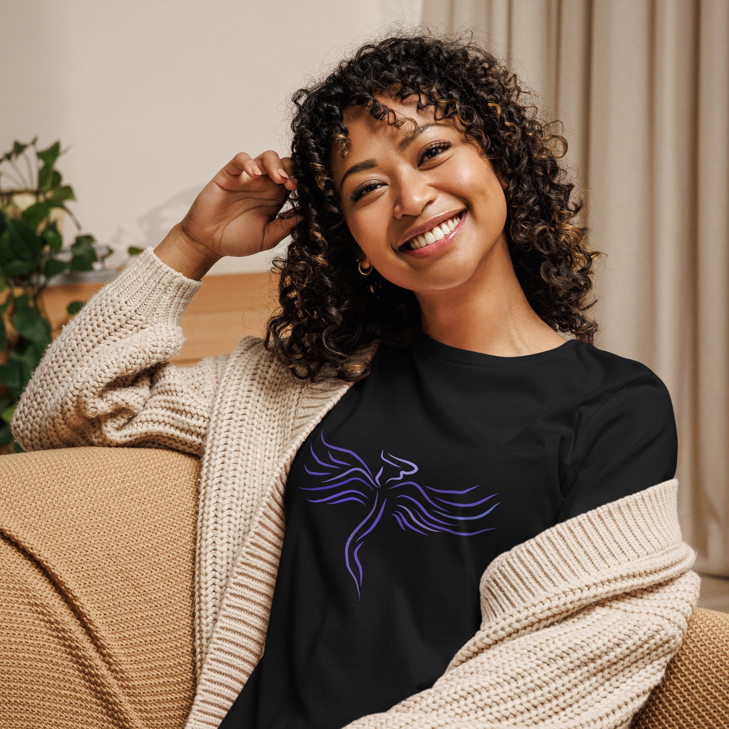 Guardian Angel Women's Relaxed T-Shirt Black