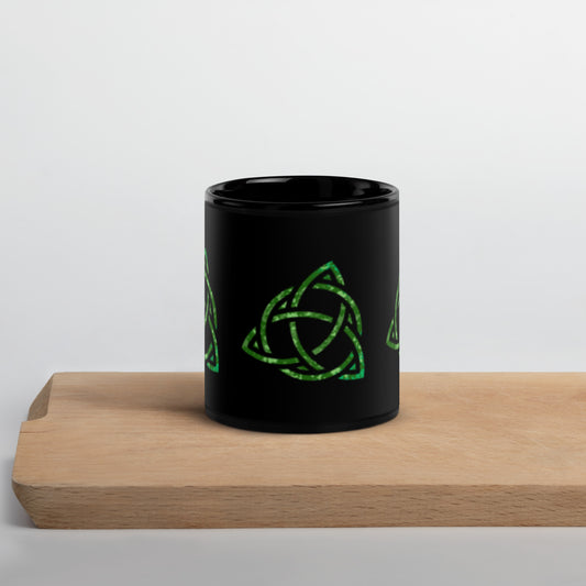 Celtic Trinity Large Knot Triquetra Black Glossy Mug